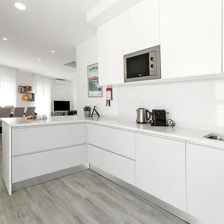 Swell House *