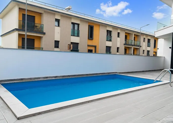 Swell House Ferrel (Leiria)